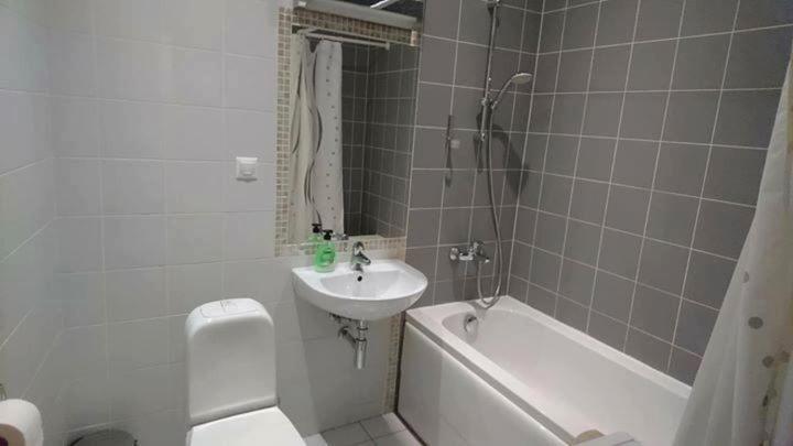 Cozy Apartment In Old Town タリン エクステリア 写真