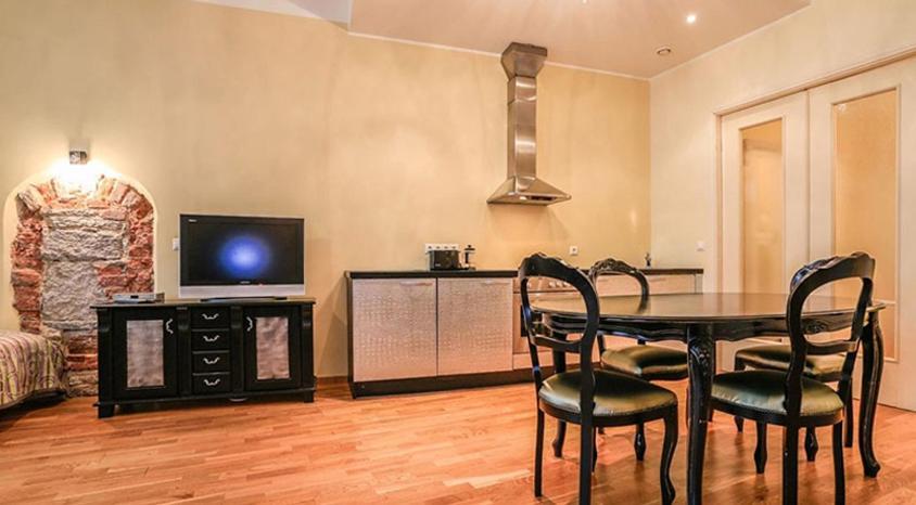 Cozy Apartment In Old Town タリン 部屋 写真